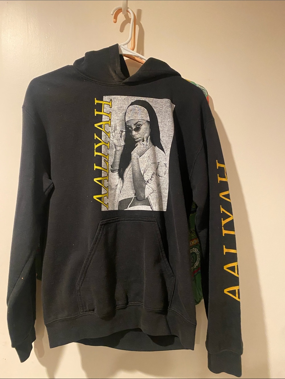 Aaliyah Graphic Black Hoodie with Yellow Print